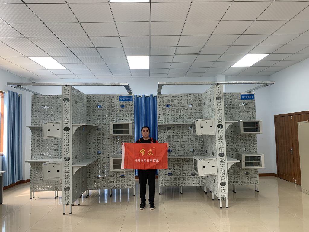 重庆信息技术职业学院综合布线实训室