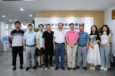 创新融合，武职校领导带队赴唯众调研