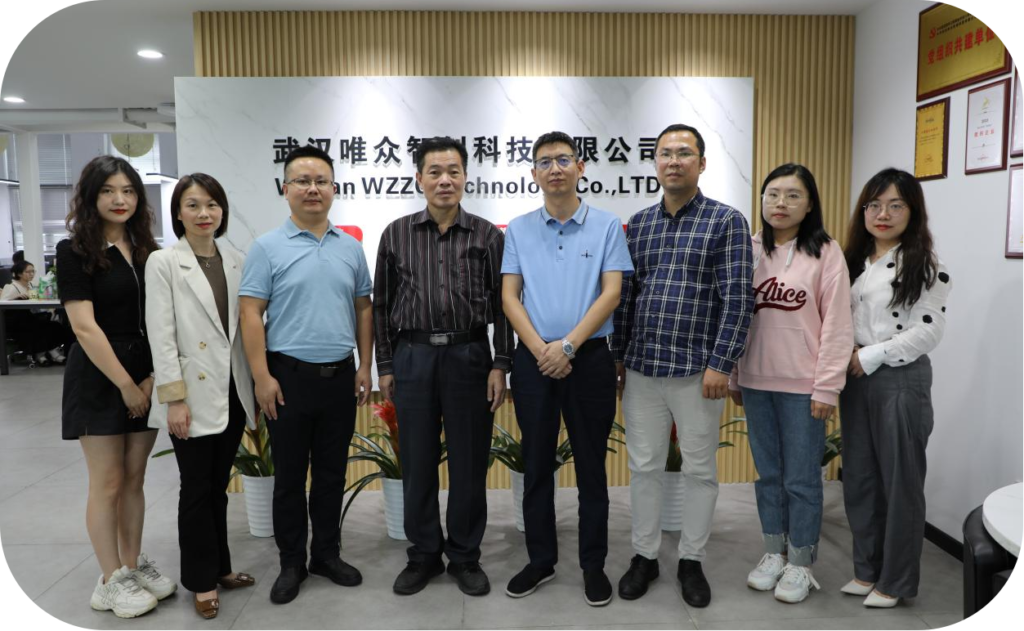 校企深度联动,共促产教融合：武汉商贸职业学院访唯众调研