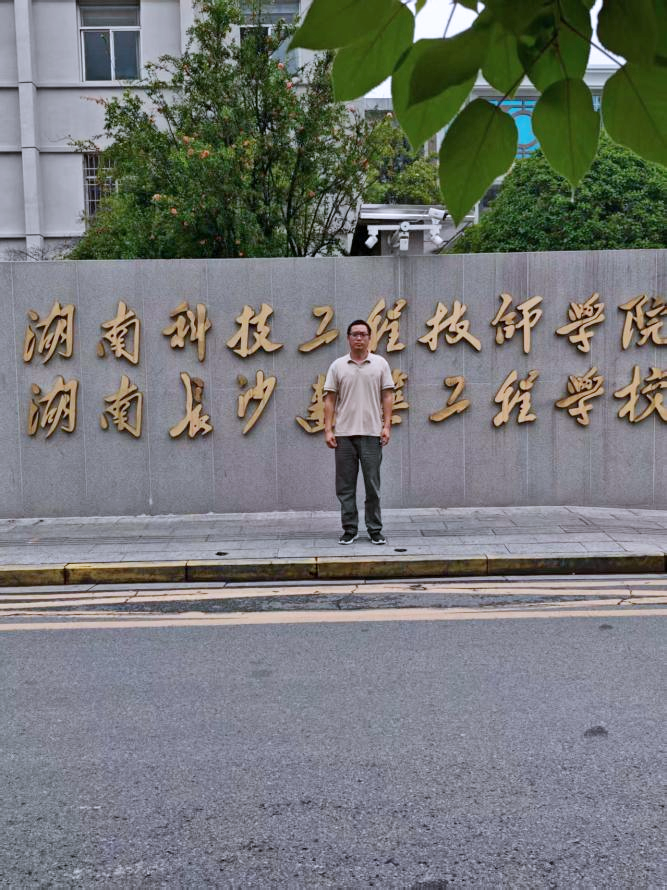 世赛基因赋能，打造"学训赛"一体化平台：唯众计算机网络应用实训室顺利交付湖南长沙建筑工程学校