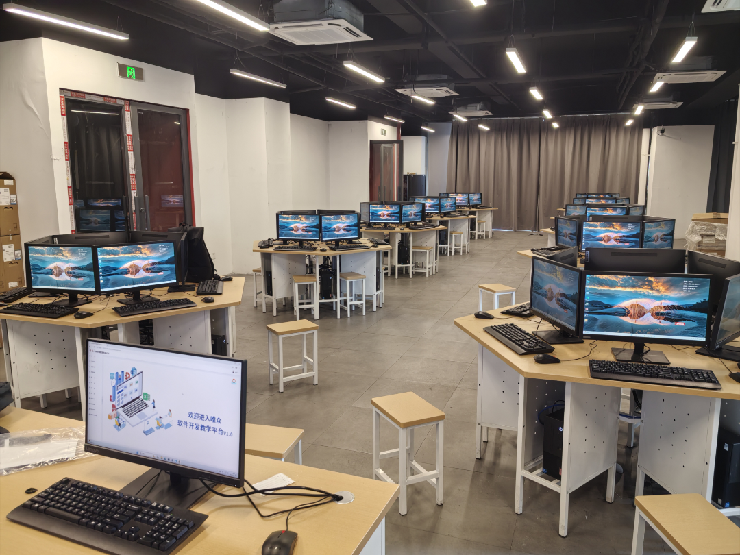 校企共建，实训新篇 | 唯众软件工程实训室成功交付江西景德镇艺术职业大学