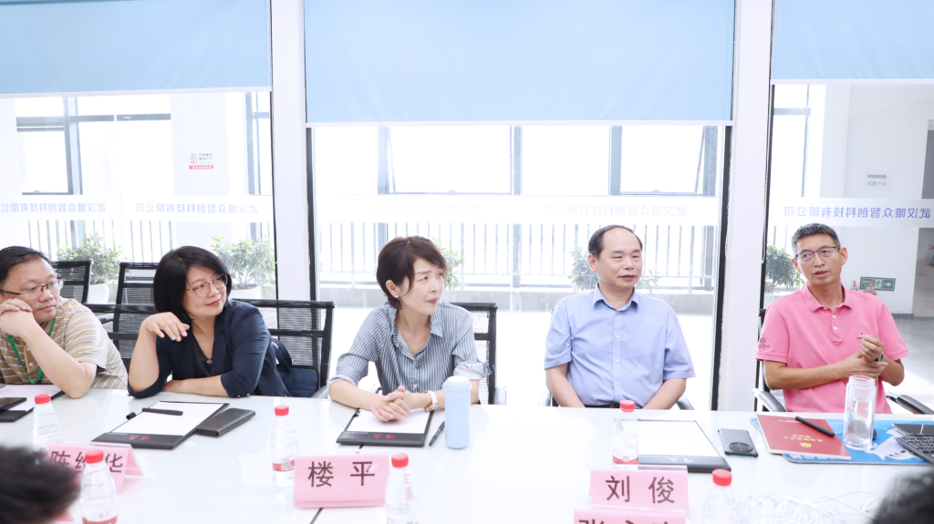 弘扬教育家精神 砥砺追光新征程——全国职教名师（名匠）名校长研修班到访唯众考察交流