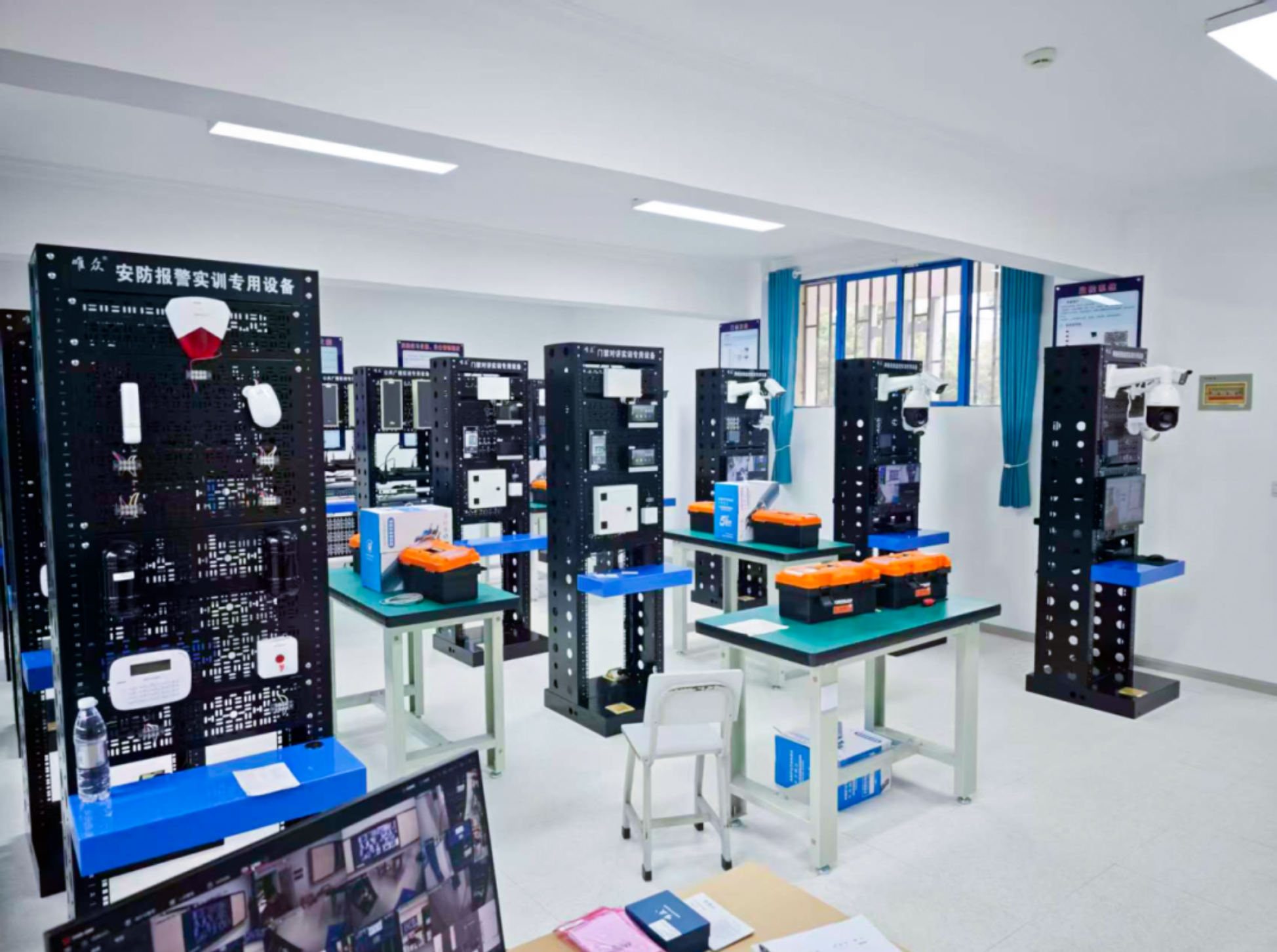 安防实训室新标杆!云南司法警官职业学院项目圆满交付插图1 安防实训室新标杆!云南司法警官职业学院项目圆满交付